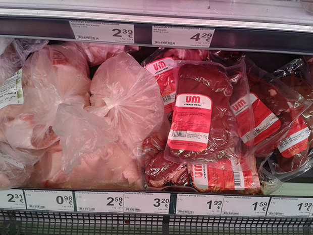 İşkembe ve ciğer, MAXIMA marketi, Mindaugo Caddesi, Vilnius